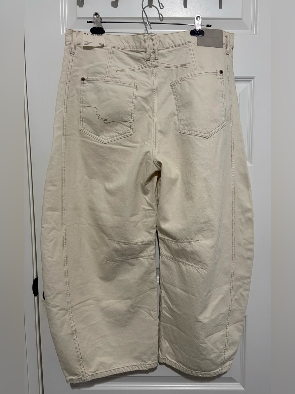 NWT Free People We The Free Good Luck Midrise Barrel Jeans in Milk Size 32 - Picture 7 of 8